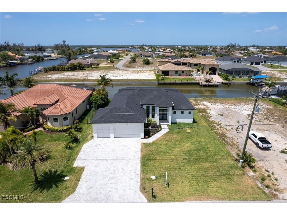 2702 Old Burnt Store Road N Cape Coral FL 33993 2025018141 image37