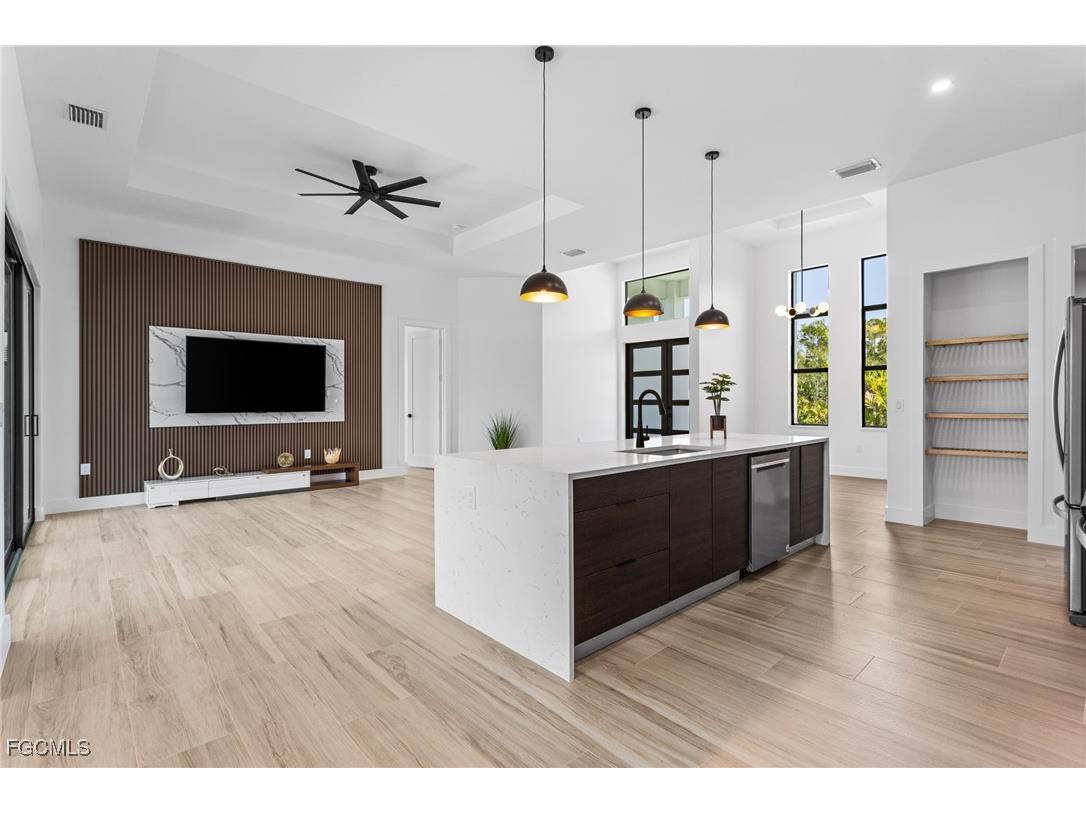 2702 Old Burnt Store Road N Cape Coral FL 33993 2025018141 image8