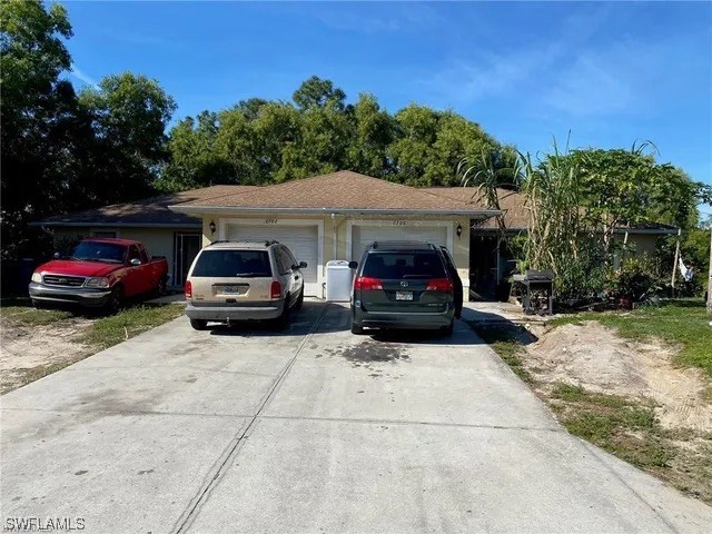 2702 Robin Avenue S Lehigh Acres FL 33973 223017308 image1