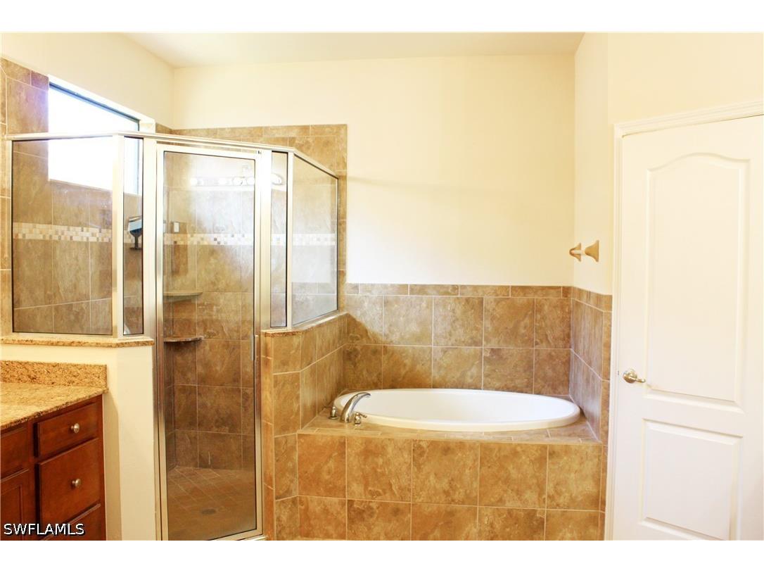 27020 Eden Rock Court Bonita Springs FL 34135 226014359 image17