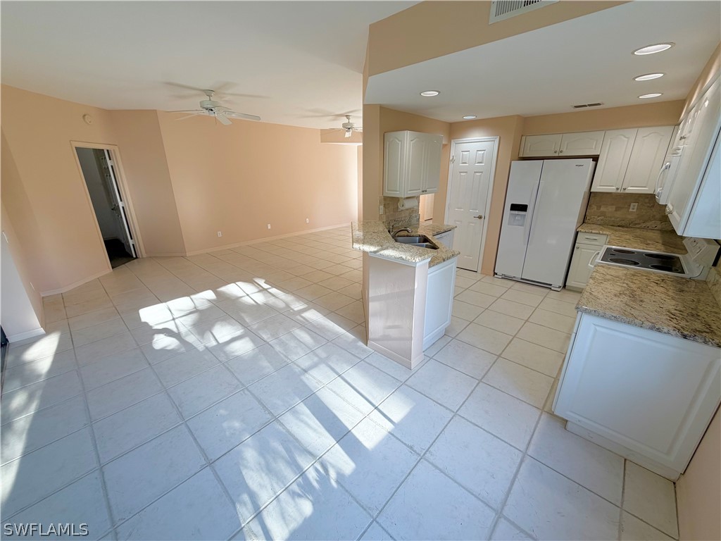 27021 Oakwood Lake Drive #101 Bonita Springs FL 34134 226010820 image5