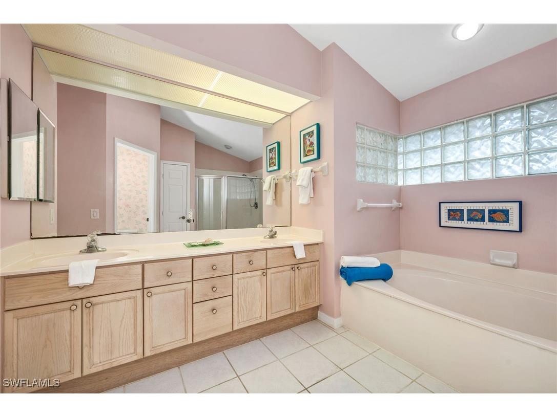 27026 Oakwood Lake Drive #202 Bonita Springs FL 34134 225073961 image11