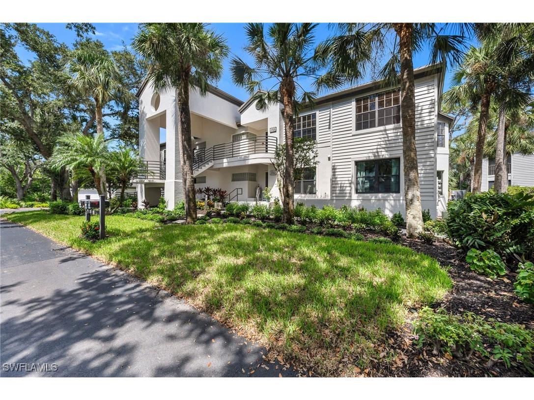 27026 Oakwood Lake Drive #202 Bonita Springs FL 34134 225073961 image4