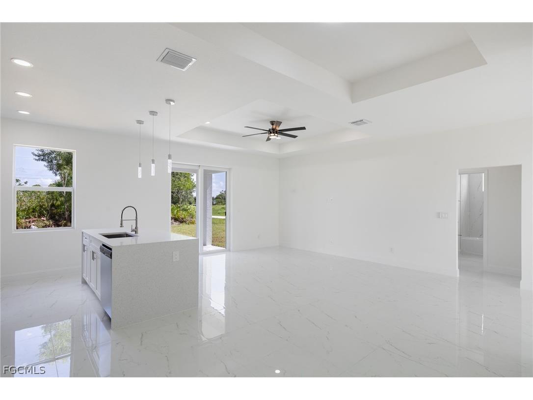 2703 18th Street SW Lehigh Acres FL 33976 2026007556 image2