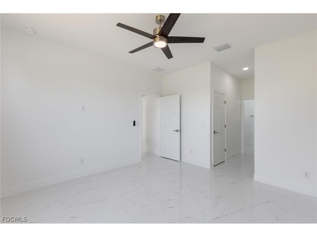 2703 18th Street SW Lehigh Acres FL 33976 2026007556 image9