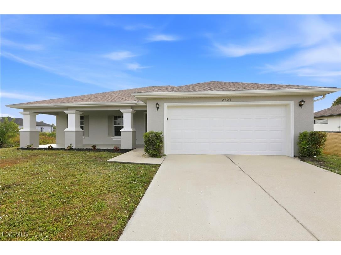 2703 19th Street SW Lehigh Acres FL 33976 2025024661 image1