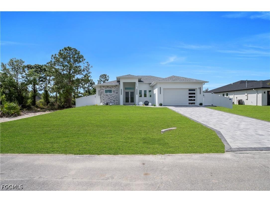 2703 34th Street SW Lehigh Acres FL 33976 2026018072 image5