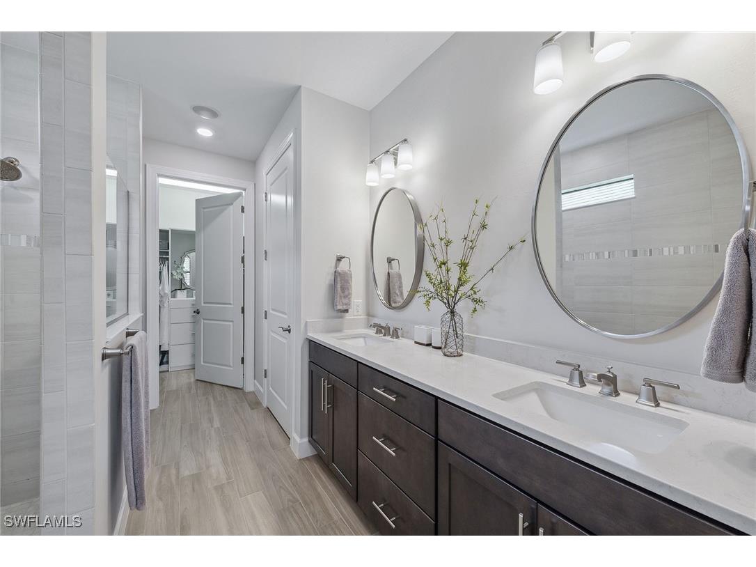 2703 Aviamar Circle Naples FL 34114 225055243 image19