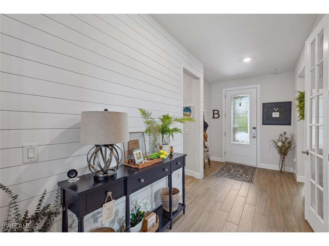 2703 Aviamar Circle Naples FL 34114 225055243 image5