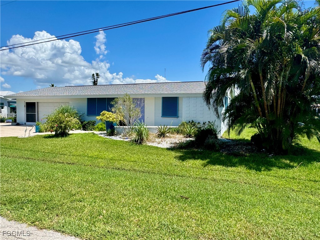 2703 Clyde Street Matlacha FL 33993 2025008316 image1