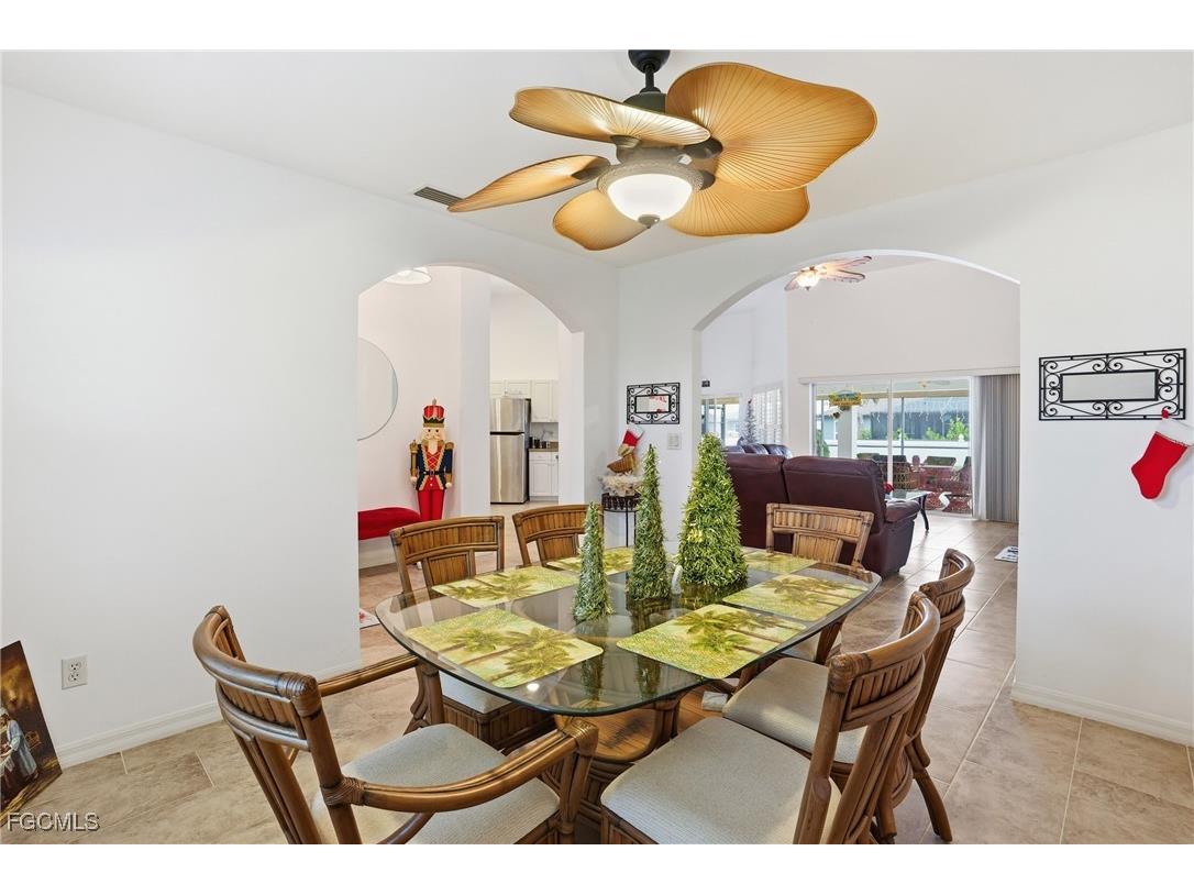 2703 NE Juanita Place Cape Coral FL 33909 2025024089 image16