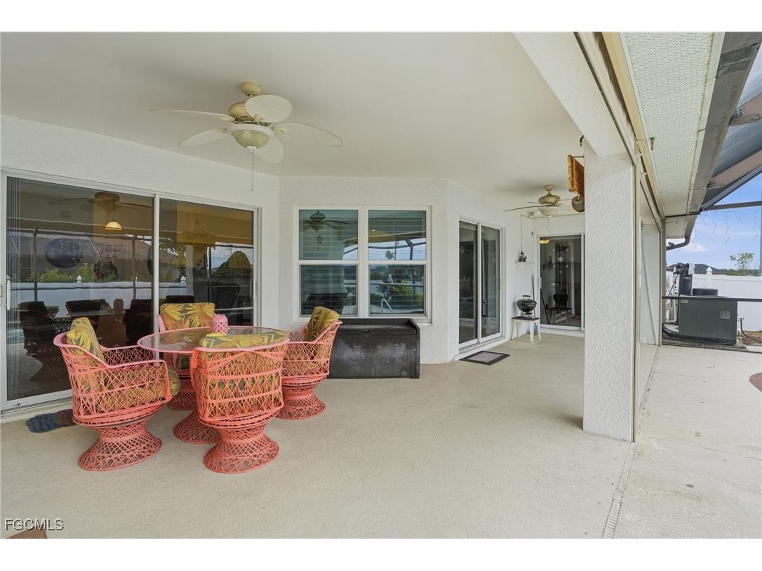 2703 NE Juanita Place Cape Coral FL 33909 2025024089 image33
