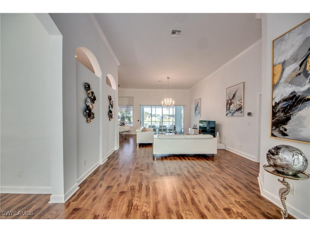 2703 SW 43rd Terrace Cape Coral FL 33914 225054314 image4