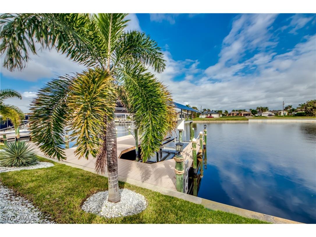 2703 SW 43rd Terrace Cape Coral FL 33914 225054314 image41
