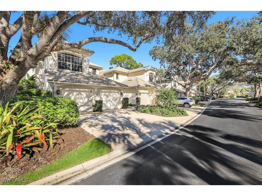 27030 Lake Harbor Court #202 Bonita Springs FL 34134 226002098 image5