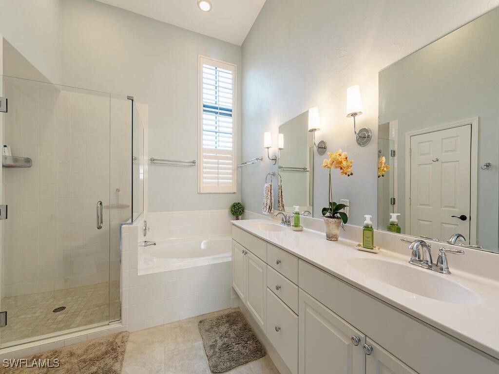 27031 Oakwood Lake Drive #202 Bonita Springs FL 34134 226000117 image8