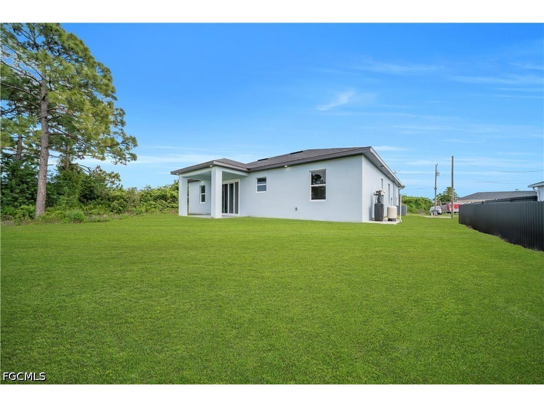 2704 15th Street SW Lehigh Acres FL 33976 2026017181 image9