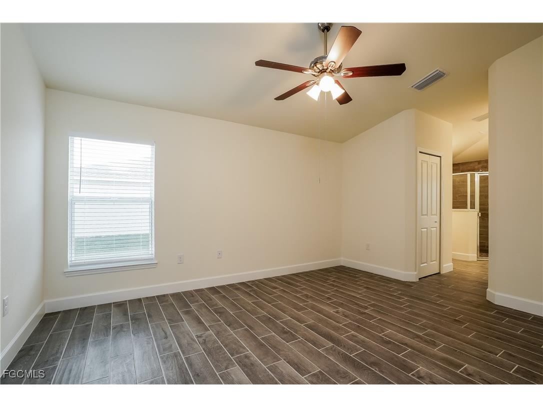 2704 23rd Street W Lehigh Acres FL 33971 2025012307 image10