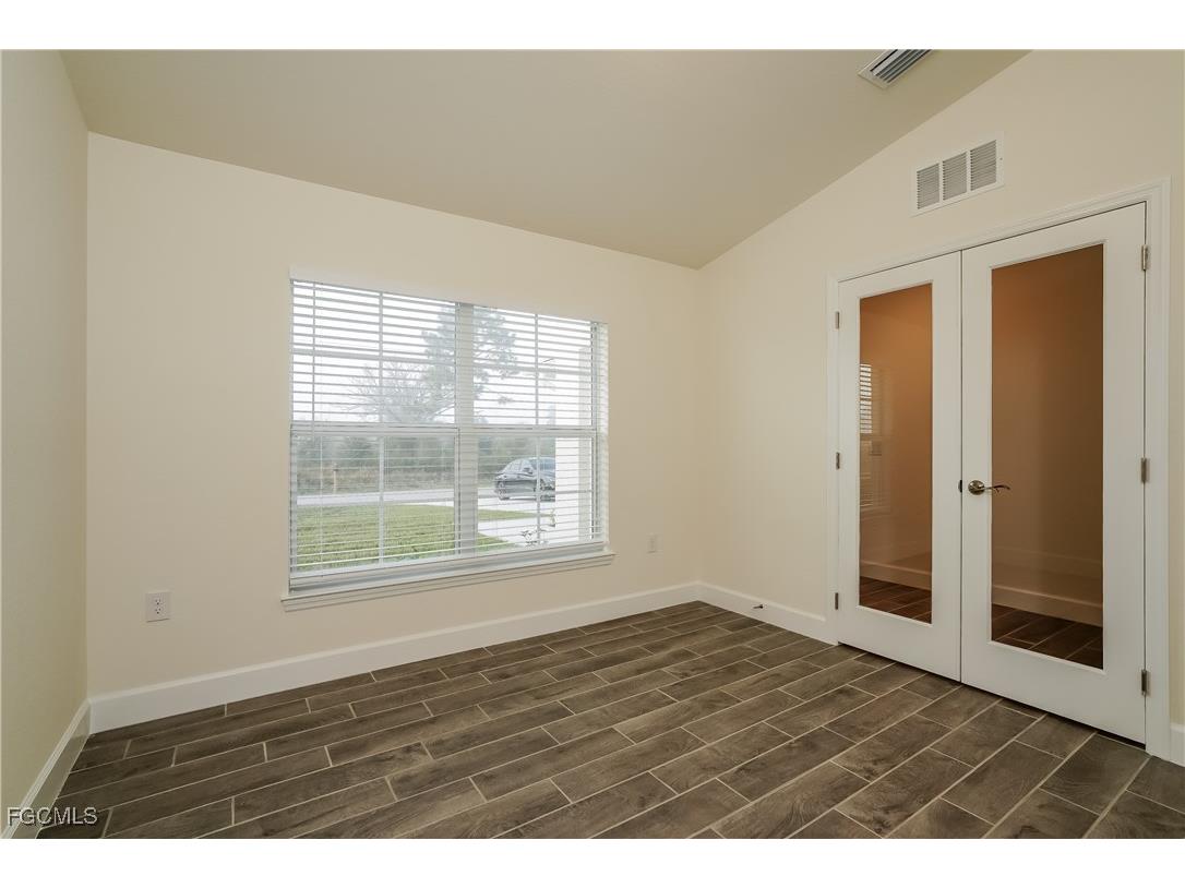 2704 23rd Street W Lehigh Acres FL 33971 2025012307 image13