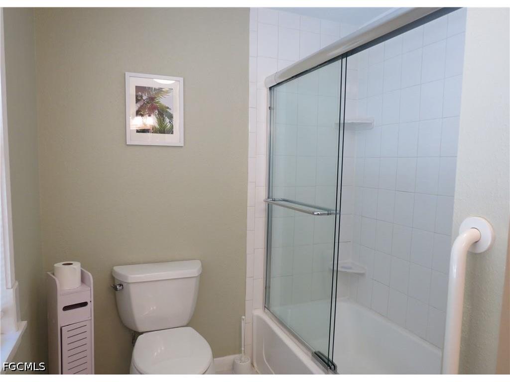 2704 2nd Street Fort Myers FL 33916 2026027565 image20