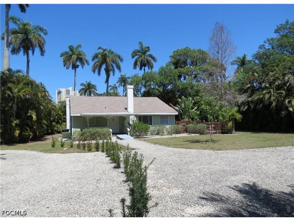 2704 2nd Street Fort Myers FL 33916 2026027565 image3
