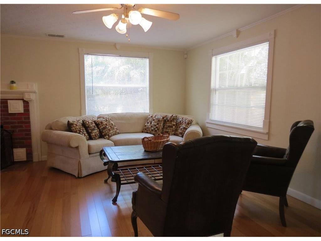 2704 2nd Street Fort Myers FL 33916 2026027565 image5