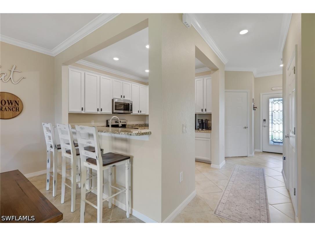 2704 Blossom Way Naples FL 34120 226017581 image2