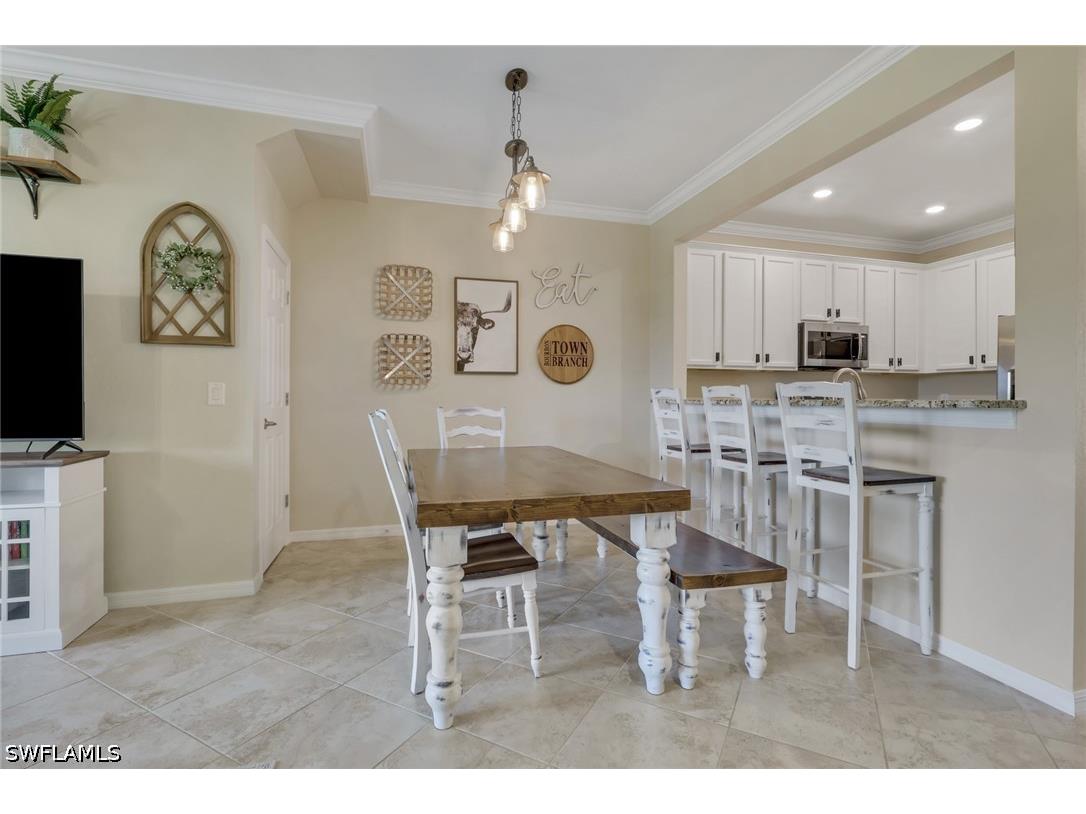 2704 Blossom Way Naples FL 34120 226017581 image3