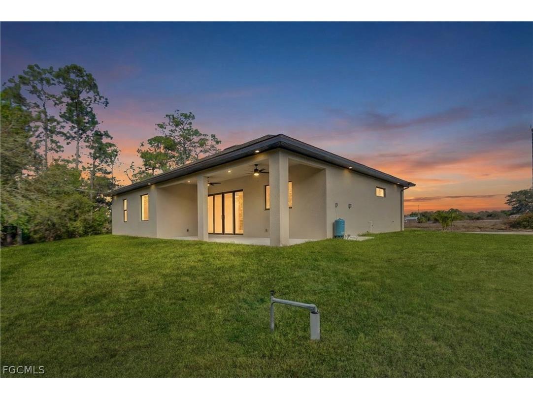 2704 E 15th Street Lehigh Acres FL 33972 2026011779 image29