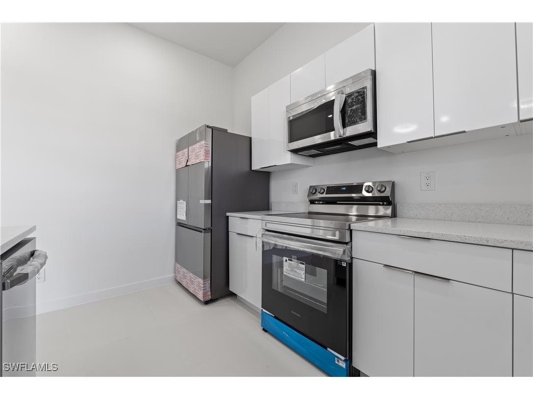 2704 Embers Parkway W Cape Coral FL 33993 225061012 image13