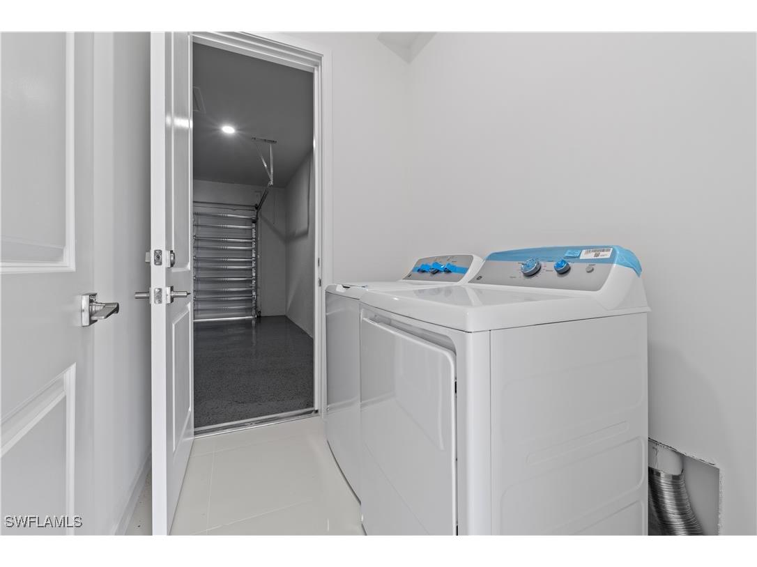 2704 Embers Parkway W Cape Coral FL 33993 225061012 image29