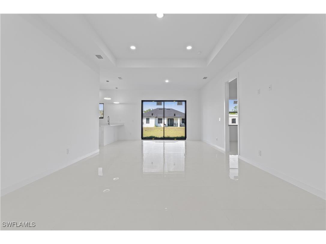 2704 Embers Parkway W Cape Coral FL 33993 225061012 image9