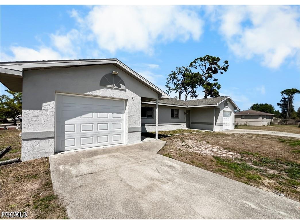 2704 Owen Avenue Lehigh Acres FL 33973 2026026748 image2