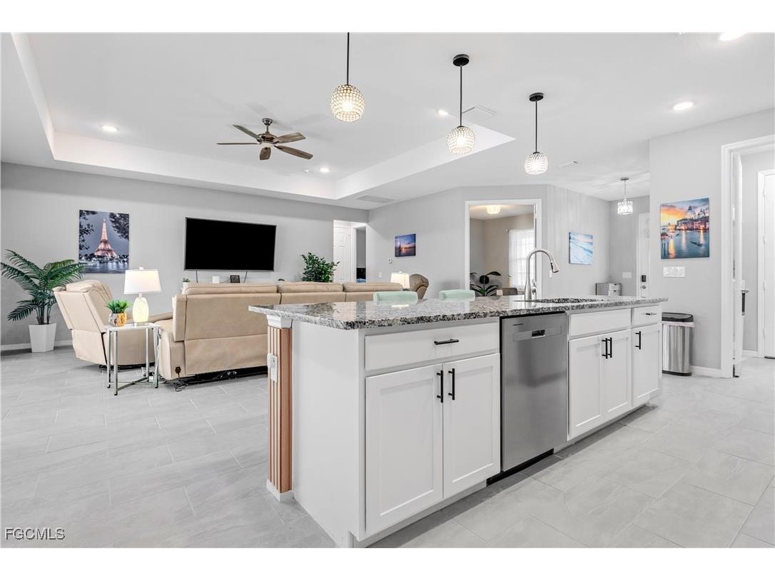 2704 SW 15th Avenue Cape Coral FL 33914 2026001316 image13