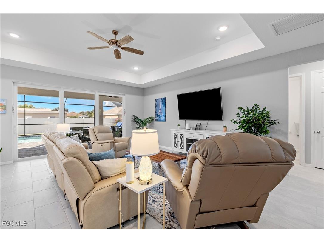 2704 SW 15th Avenue Cape Coral FL 33914 2026001316 image5