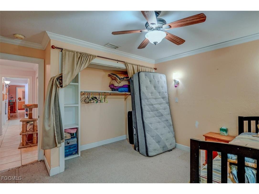 2704 SW 2nd Place Cape Coral FL 33914 2025005119 image30