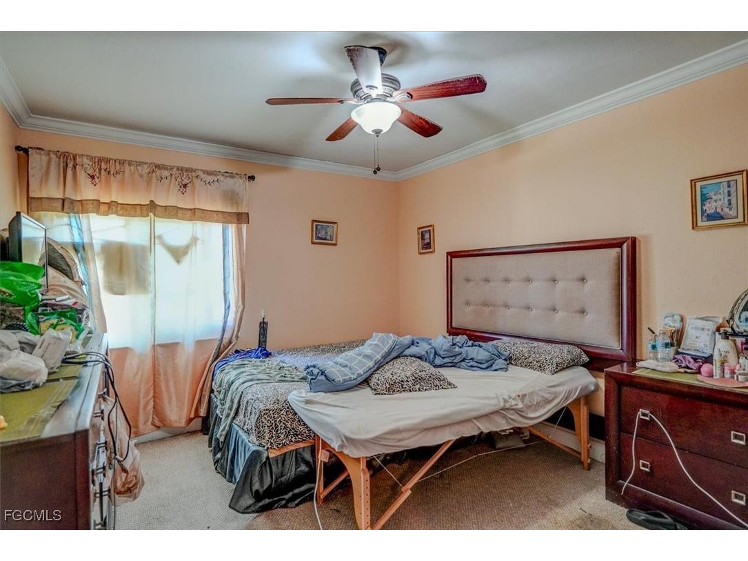 2704 SW 2nd Place Cape Coral FL 33914 2025005119 image32