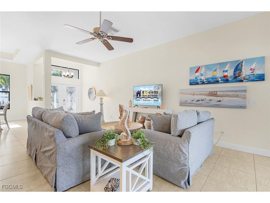 2704 SW 4th Place Cape Coral FL 33914 2025019713 image10