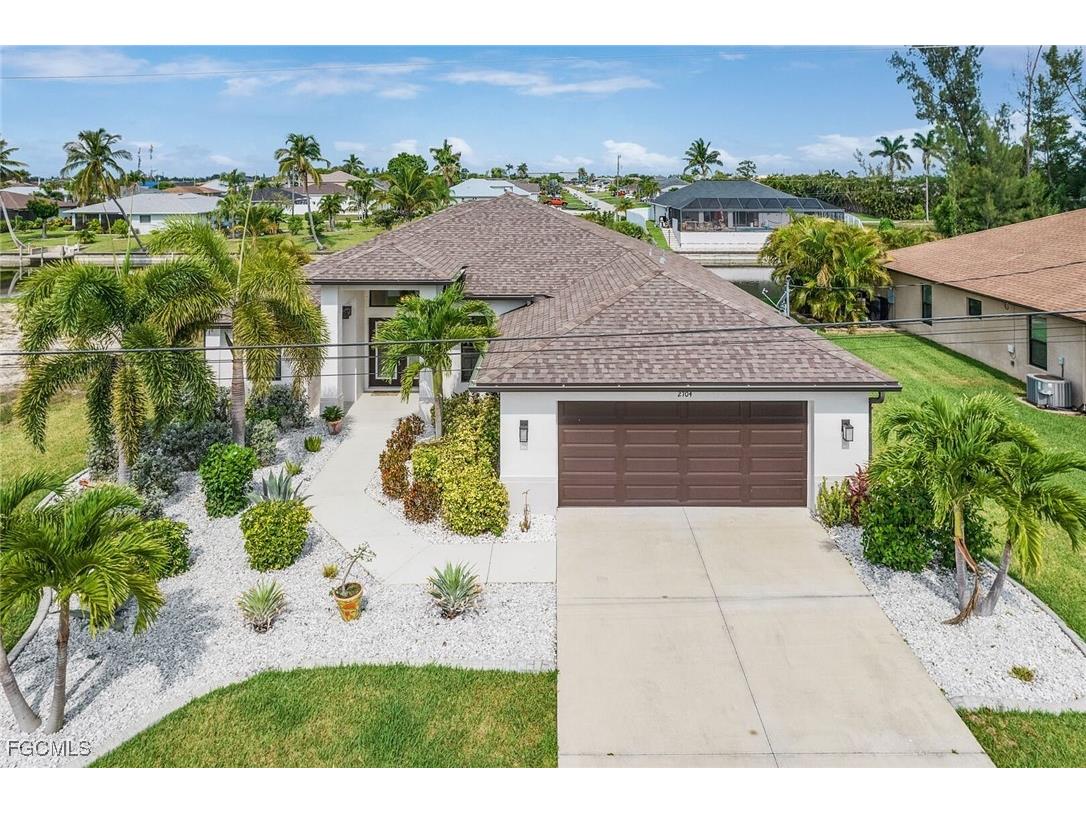 2704 SW 4th Place Cape Coral FL 33914 2025019713 image2
