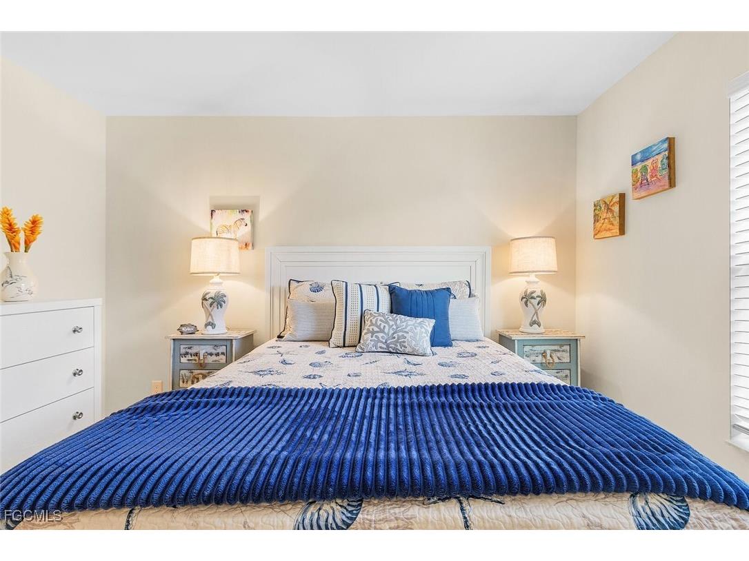 2704 SW 4th Place Cape Coral FL 33914 2025019713 image26