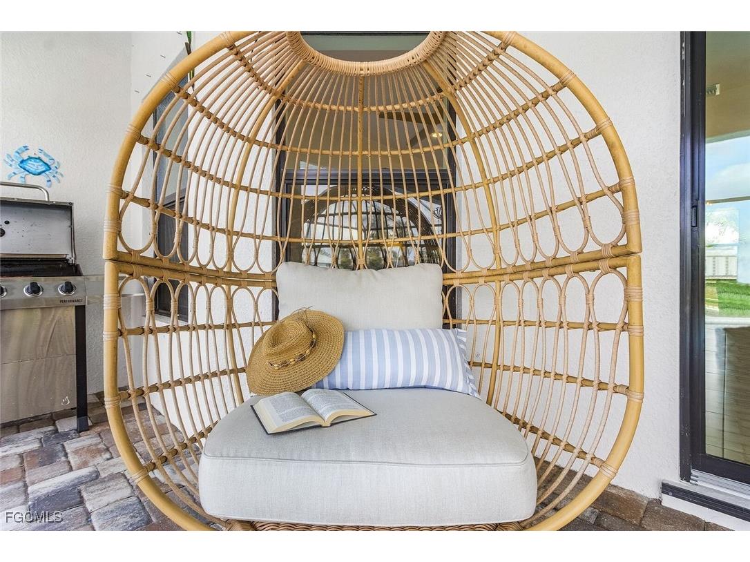 2704 SW 4th Place Cape Coral FL 33914 2025019713 image37