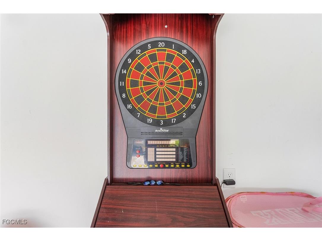 2704 SW 4th Place Cape Coral FL 33914 2025019713 image44