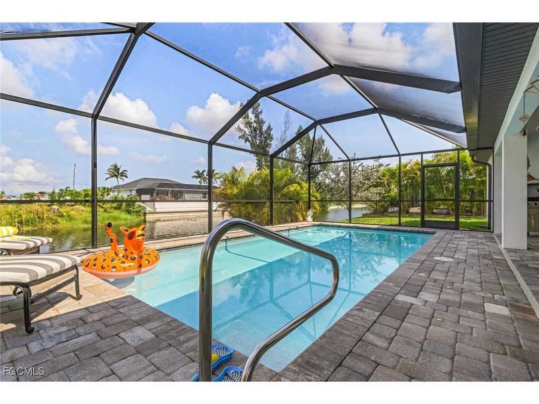 2704 SW 4th Place Cape Coral FL 33914 2025019713 image5
