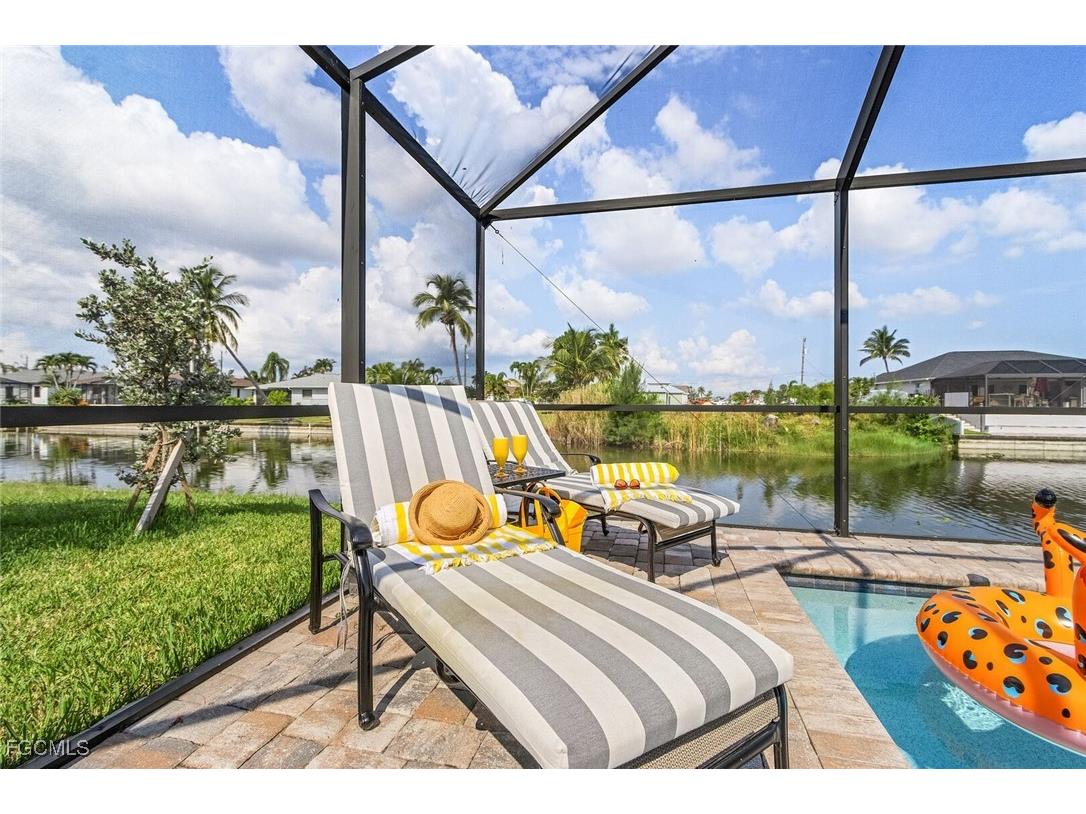 2704 SW 4th Place Cape Coral FL 33914 2025019713 image7