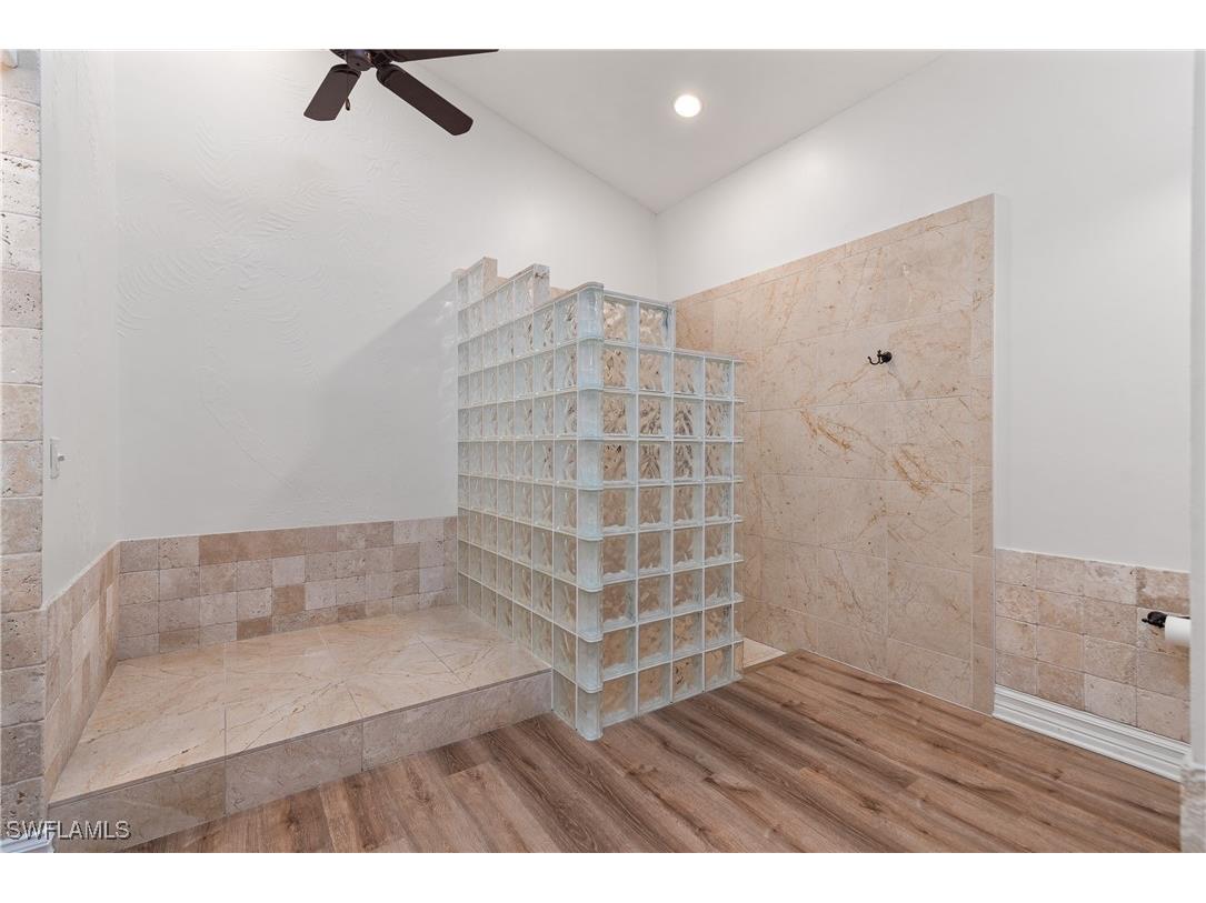 27041 Enclave Drive Bonita Springs FL 34134 226004560 image16