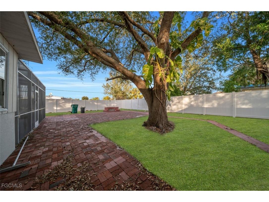 27044 Briar Court Punta Gorda FL 33983 2026004088 image12