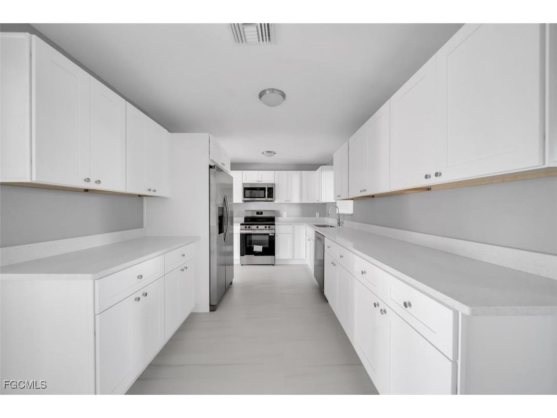 27044 Briar Court Punta Gorda FL 33983 2026004088 image22