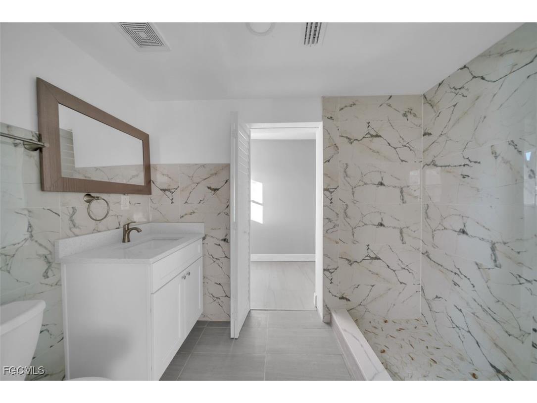 27044 Briar Court Punta Gorda FL 33983 2026004088 image27