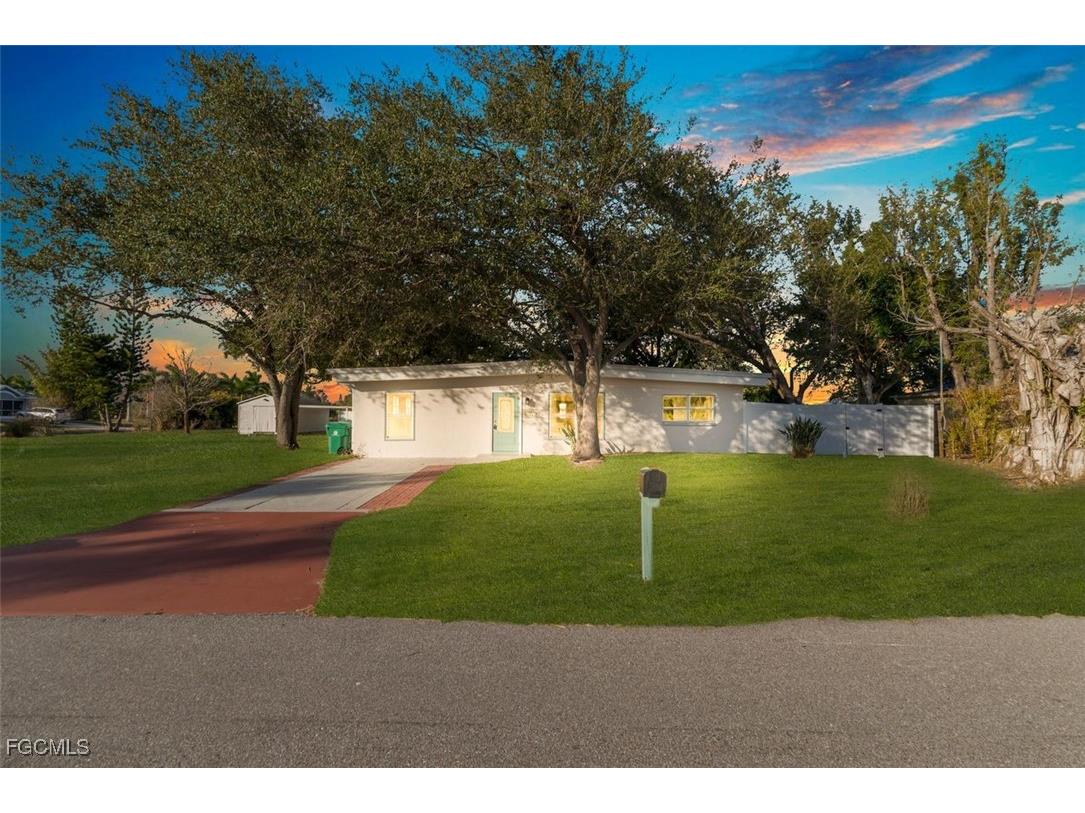 27044 Briar Court Punta Gorda FL 33983 2026004088 image4