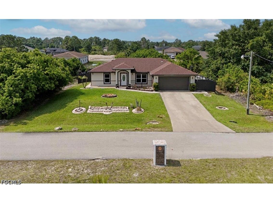 2705 41st Street W Lehigh Acres FL 33971 2026020801 image2